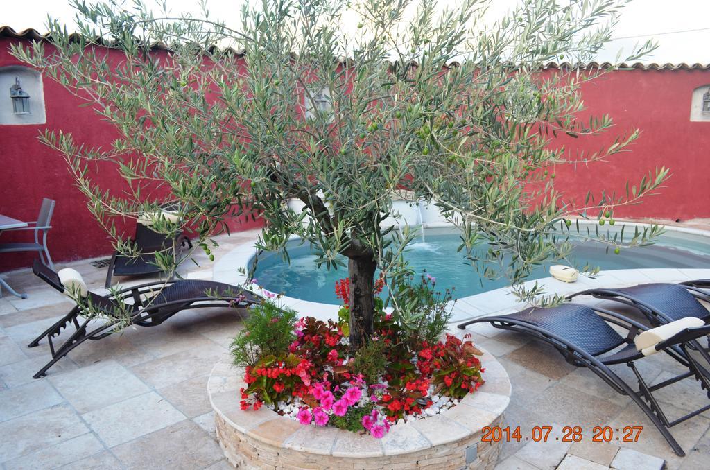 Auberge les Galets Peyruis Exterior foto